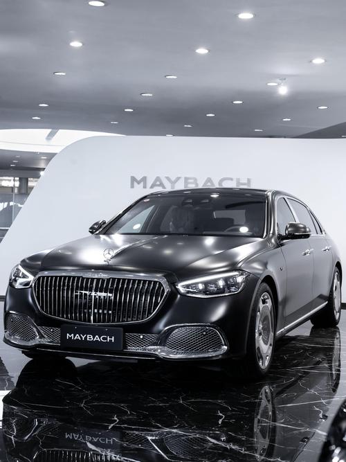 重庆67岚图汽车的售后服务让用户无忧出行，迈巴赫未来的豪华车趋势